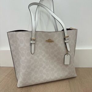 Coach Cream Signature Tote Bag
